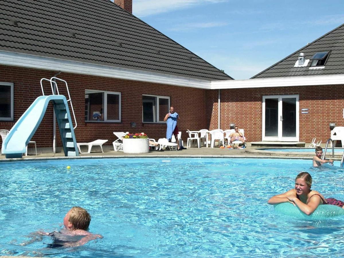 4 Person Holiday Home In R M Sønderby Kültér fotó