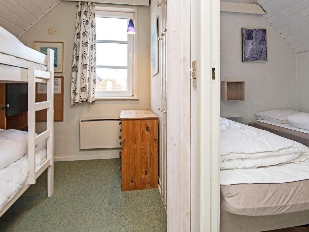 4 Person Holiday Home In R M Sønderby Kültér fotó