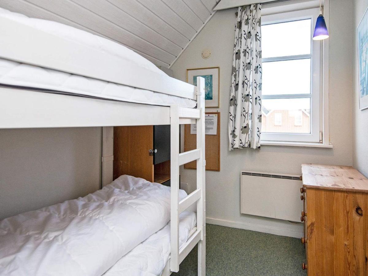 4 Person Holiday Home In R M Sønderby Kültér fotó